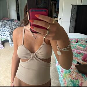 Zara cut out top soooo cute🎉 size small